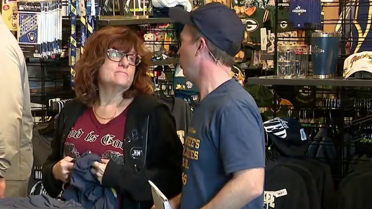 Brewers fans flood Brookfield stores for World Series gear — FOX 6 News